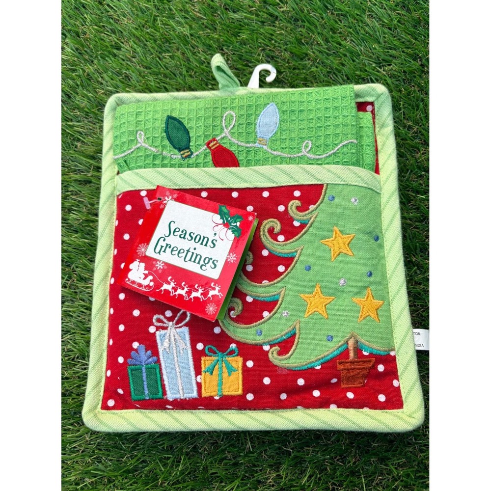 Christmas Potholder and Kitchen Towel‎ Set Red Green Embroidered Holiday Decor